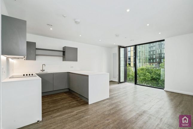 404, Enigma, Salford photo 2