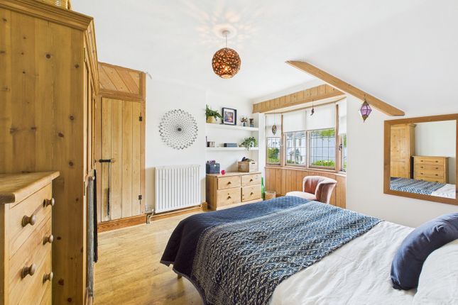 34, Charlotte Square, Cardiff photo 4