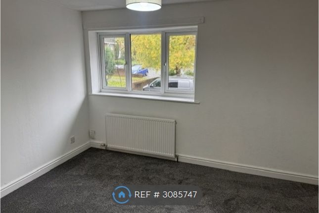 Beechwood, Runcorn photo 4