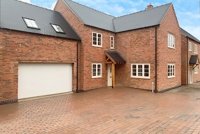 Thumbnail Detached house for sale in Elizabeth Grove, Elford, Tamworth