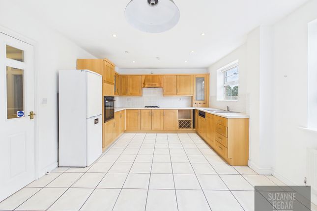 44 Gillquart Way, Coventry photo 2