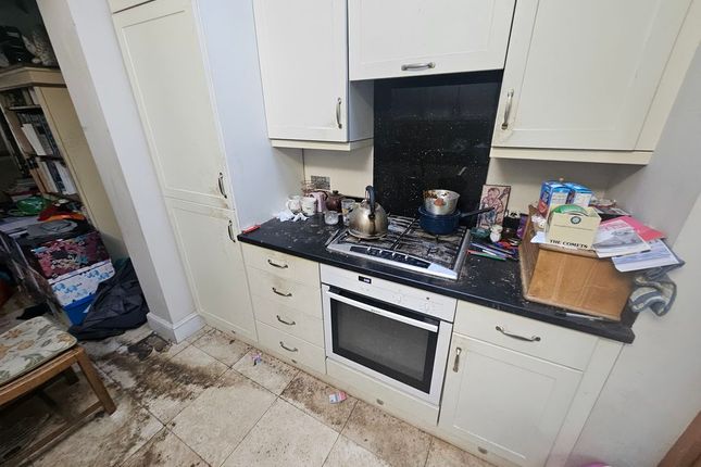 14, Dury Road, Barnet photo 3