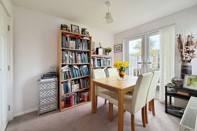 66, Regents Way, Minehead photo 3