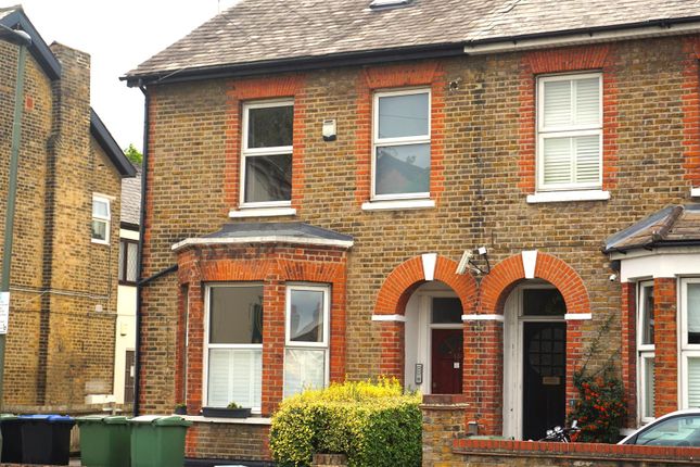 Thumbnail Flat to rent in Palace Grove, Bromley