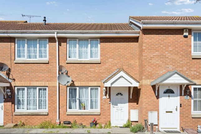 2-bed house on 6, Formby Close, Langley, £385,000