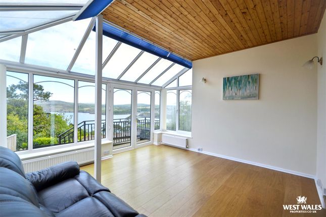 14, New Hill Villas, Goodwick photo 3
