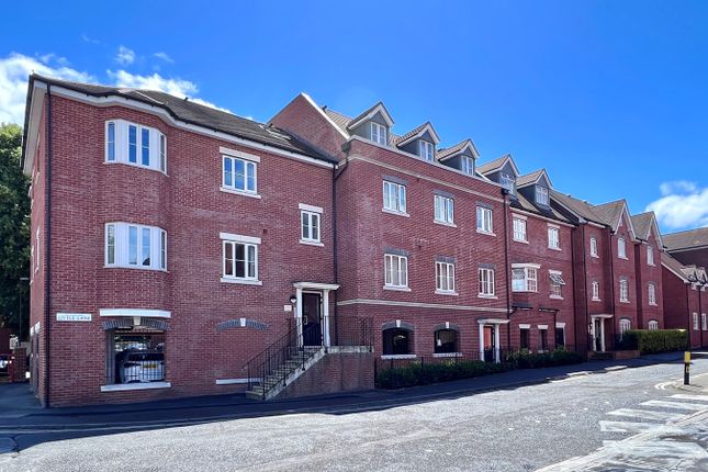2 bed flat for sale in Little Lane, Wantage OX12
