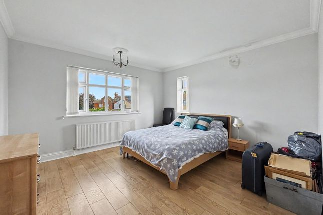 1, Belstead Avenue, Ipswich photo 4