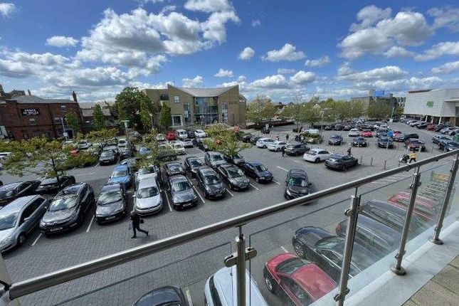 Thumbnail Commercial property to let in First Floor Unit, Chapel Street, The Swan Centre, Rugby