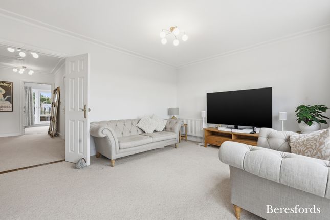 Flat 14, Rudyard Court,, Kipling Close, Brentwood photo 4