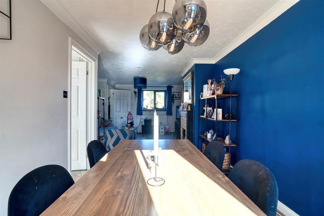 20, Wheat Close, Kingston photo 3
