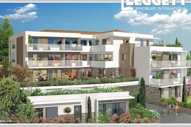 Thumbnail Apartment for sale in Vence, Alpes-Maritimes, Provence-Alpes-Côte D'azur