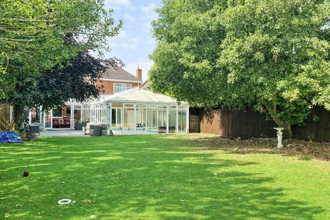 25, Western Way, Gosport photo 2