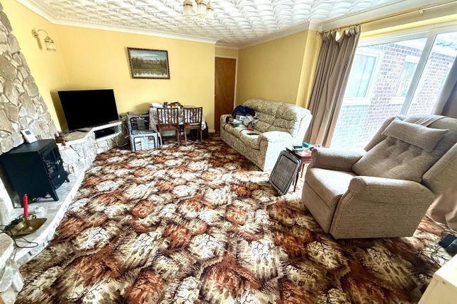 54, Crossways, Hereford photo 4