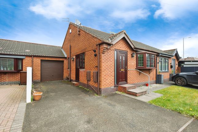 Bungalow for sale in Chatsworth Close, Manchester, Lancashire