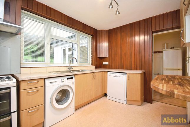 57, Crown Hill, Essex photo 3