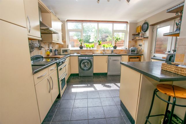 Semi-detached house for sale in Waterdell, Leighton Buzzard