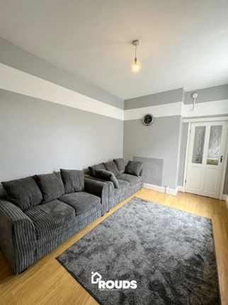 Room to rent in Room 1, Hatfield Road, Birchfield, Birmingham, West Midlands