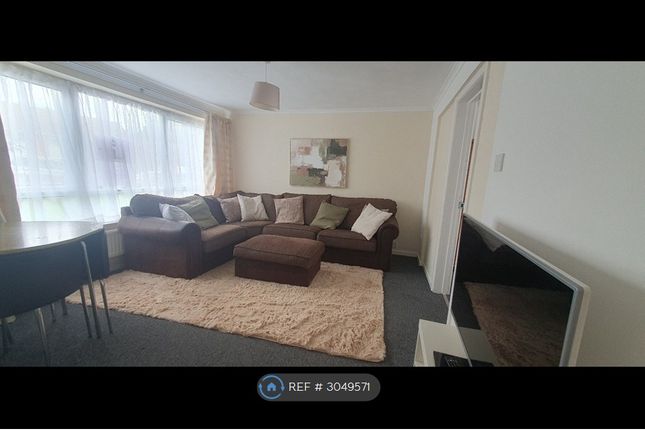 Long Meadow Way, Canterbury photo 2
