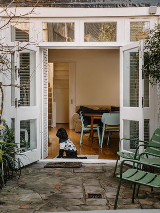 The Coach House, Fawley Road, London photo 5