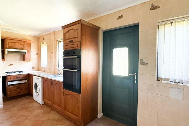 28, Welstead Avenue, Nottingham photo 5
