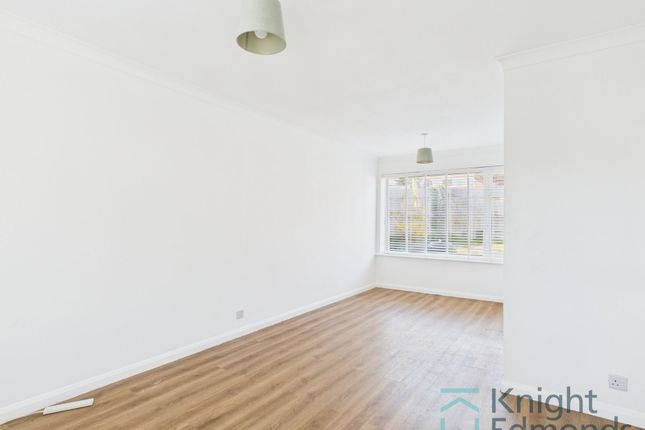 83 Gadby Road, Sittingbourne photo 3