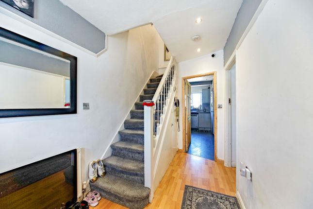 Terraced house for sale in Windermere Road, London