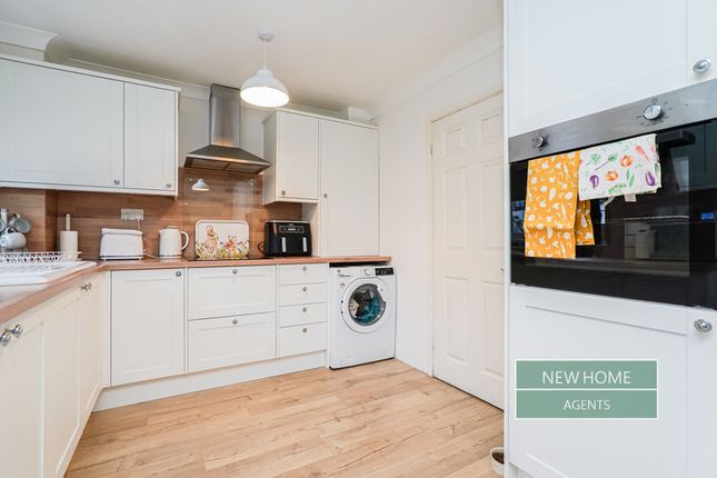 27, Ferndown Drive, Immingham photo 4