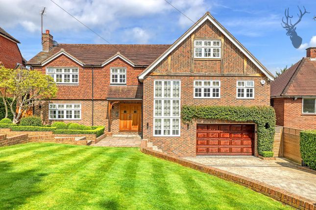 Thumbnail Detached house to rent in St. Johns Road, Loughton