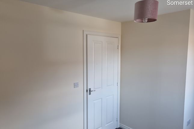 Terraced house to rent in Lavinia Way, Bridgwater