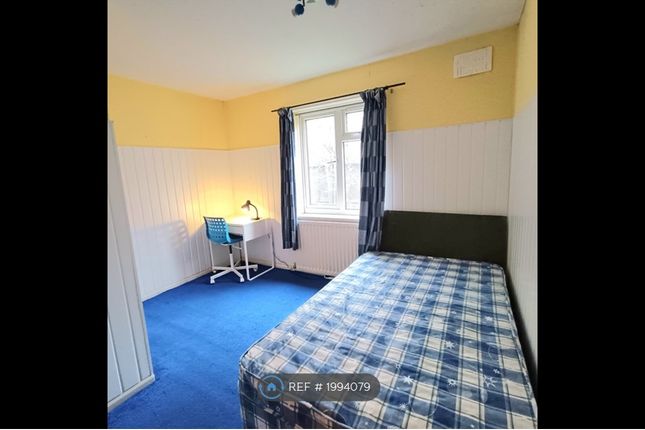 Room to rent in Frank Street, Durham