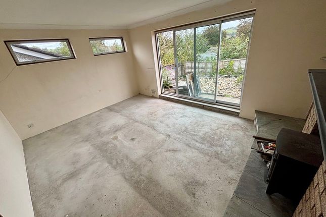 17, Reeds Park, Lostwithiel photo 2