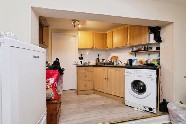 6, Wellesley Road, EASTBOURNE photo 3
