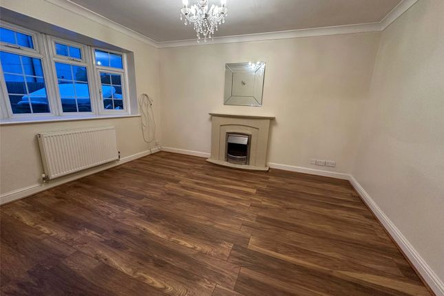 11, Langley Road, Slough photo 5