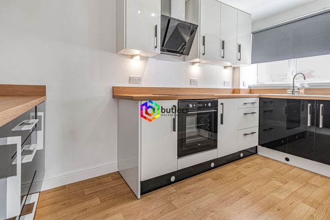 1A Stainmore Avenue, Sheffield photo 2