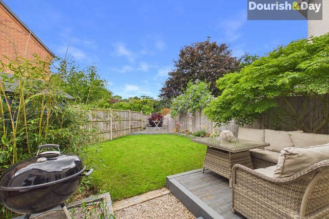 6 Bruton Gardens, Stafford photo 4