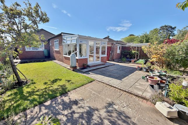 33, Barnwood Road, Fareham photo 2
