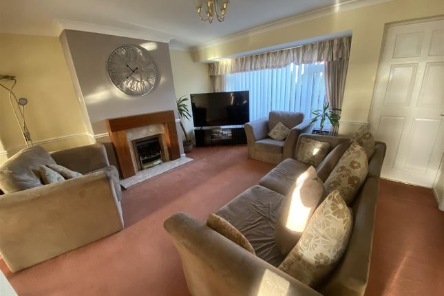 77, Barrowburn Place, Cramlington photo 4