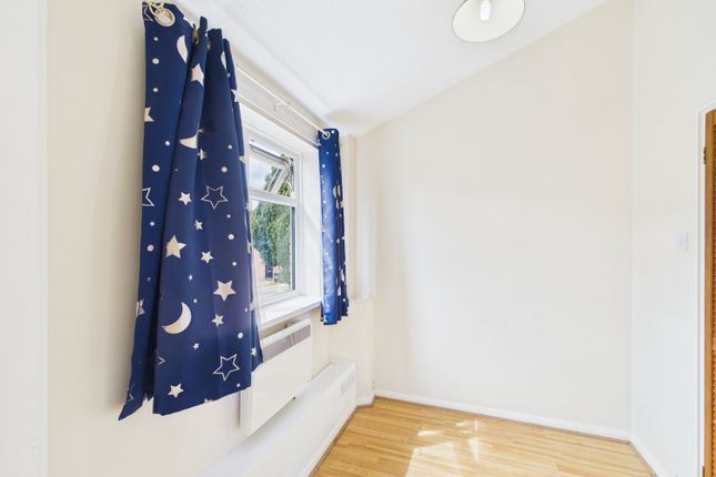 172, Rosebery Avenue, Yeovil photo 4