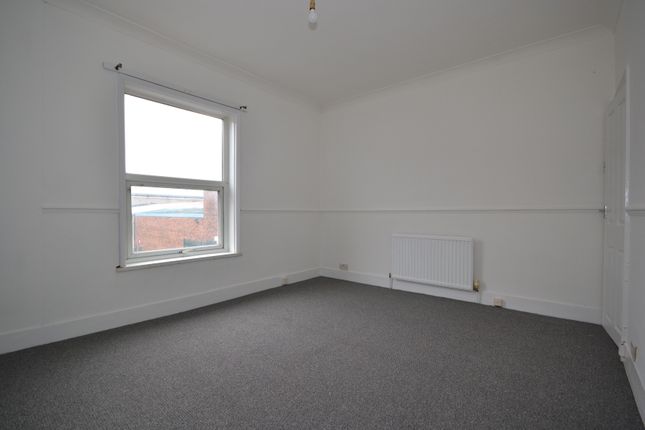 11, Egton Street, Hull photo 4