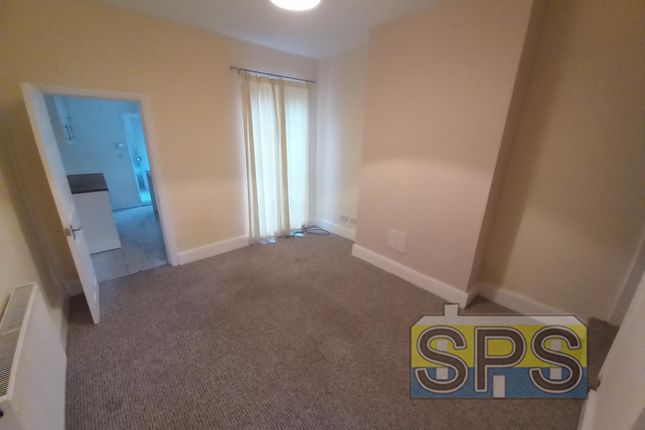 455, Victoria Road, Stoke-on-Trent photo 4
