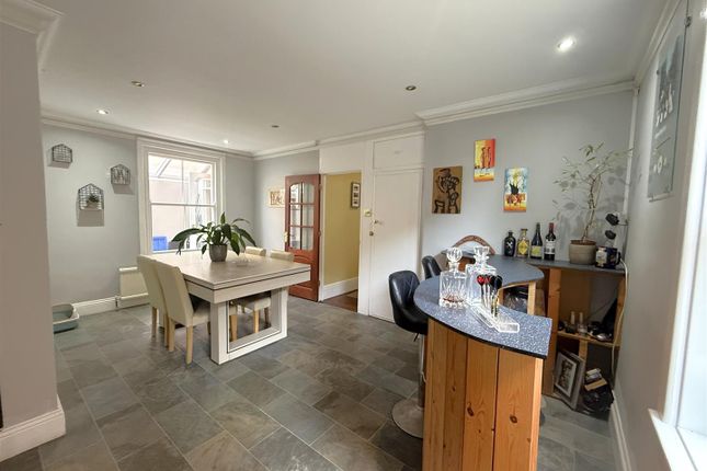 92, Rodwell Avenue, Weymouth photo 4
