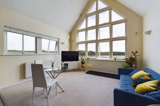 Thumbnail Flat for sale in Rivermead, St. Marys Island, Chatham