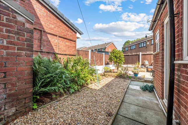 4 Dene Avenue, Newton-Le-Willows photo 4
