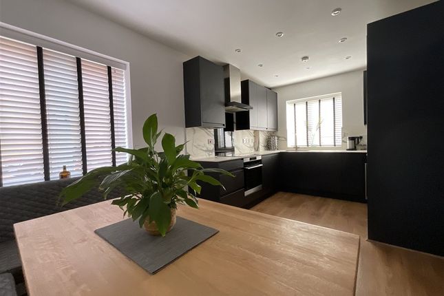 Longcroft Way, Havant photo 3