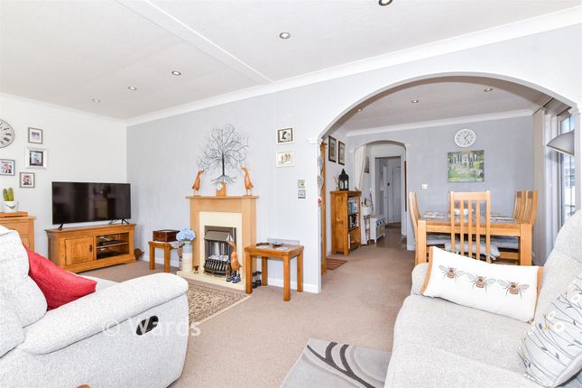 3-bed caravan on 5, Yeomans Way, Maidstone, £170,000