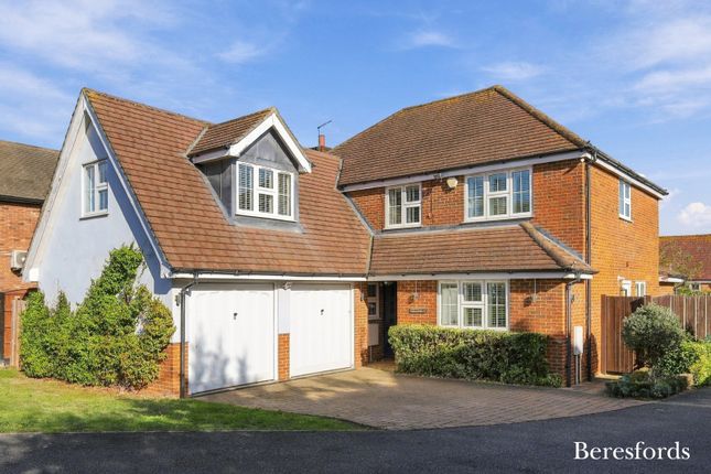 5-bed detached on Woodcutters,, Tysea Hill, Romford, £900,000