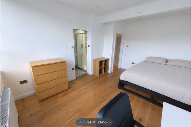 Meanwood Road, Leeds photo 2