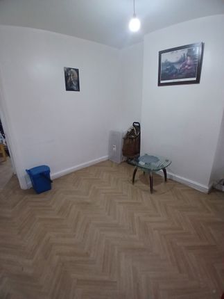 Hartley Road, Luton photo 5