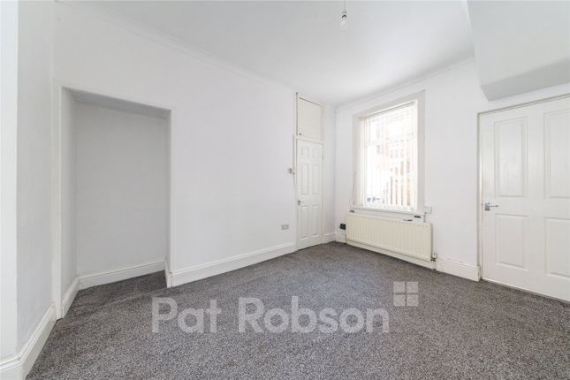 20, Woodburn Street, Newcastgle Upon Tyne photo 4